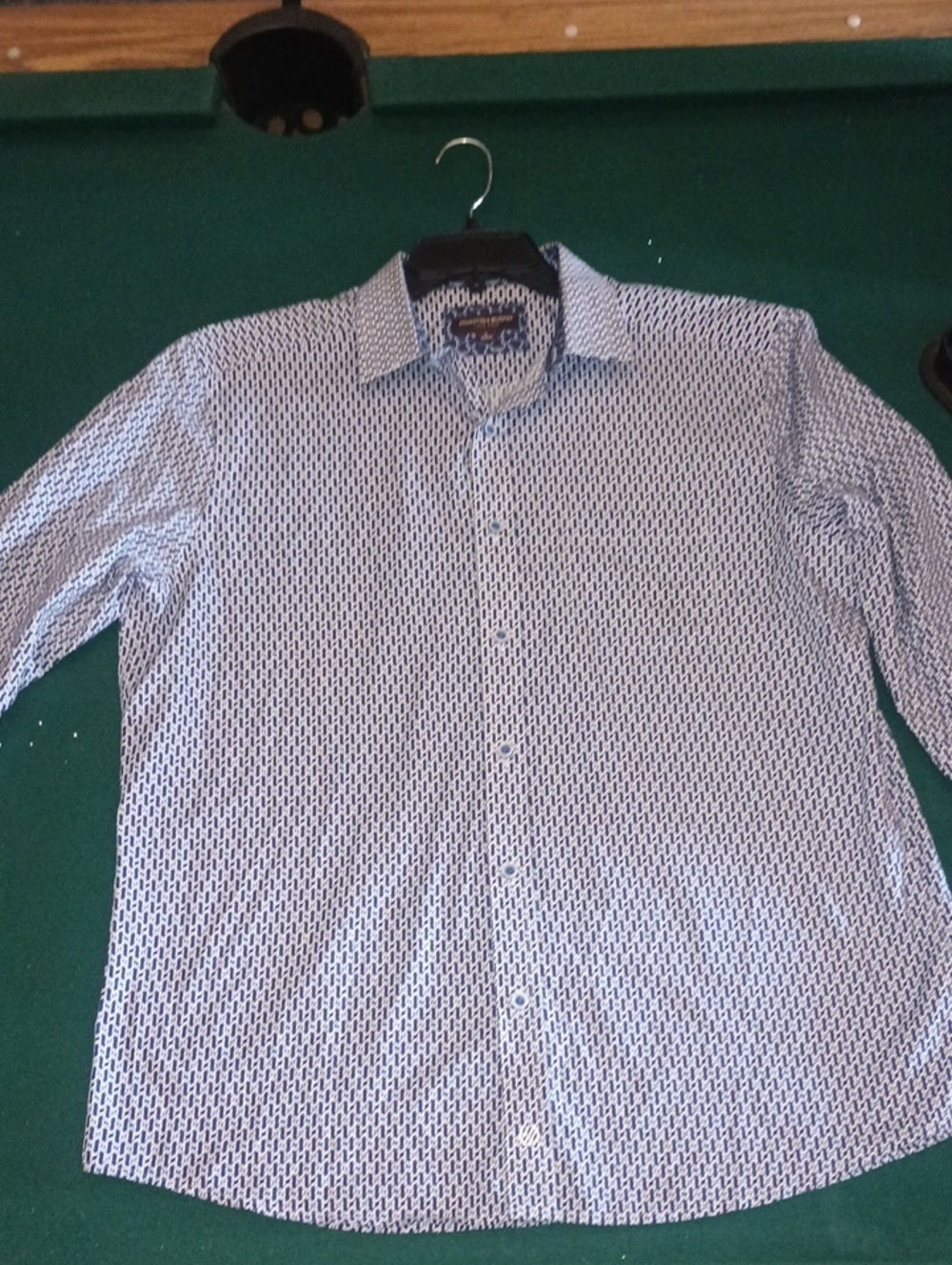 Johnston & Murphy White and Blue Geometric Button-Down Shirt